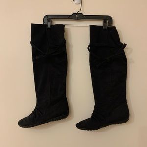 Black boots tall